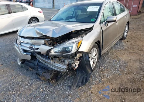 2016 Subaru Legacy 2.5I Premium z USA, uszkodzony, nr VIN 4S3BNAC60G3041043